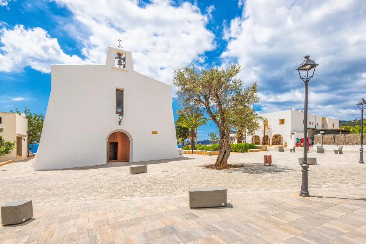 Es Cubells los pueblos mas bonitos de Ibiza